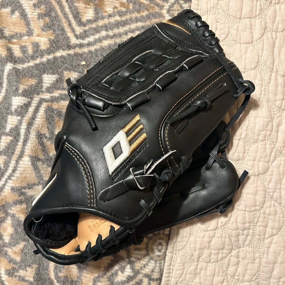 Nike diamond elite glove